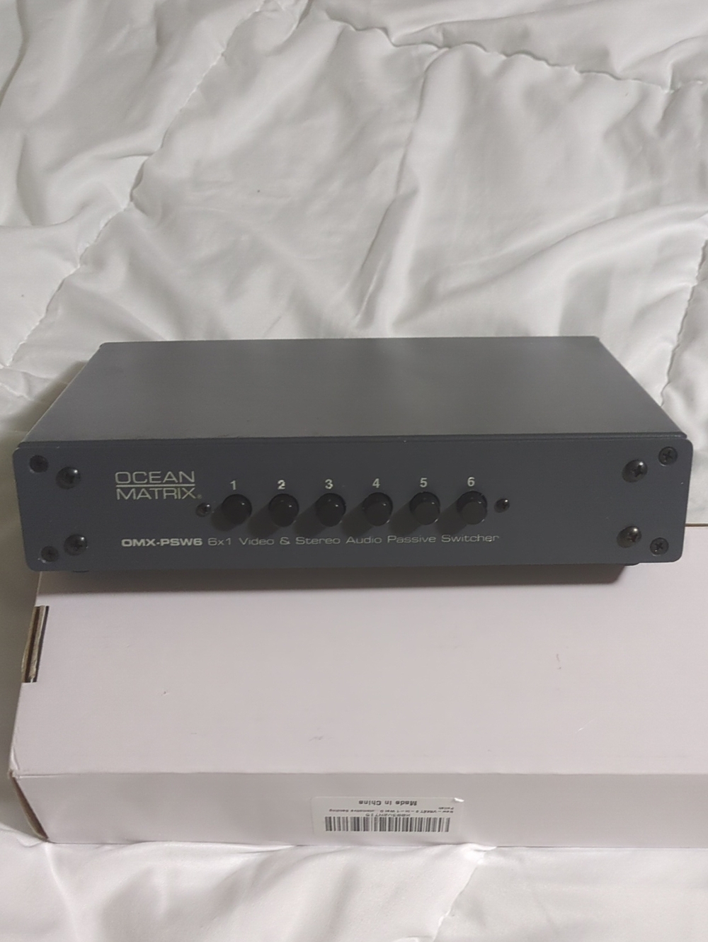 Ocean Matrix DMX-PSW6 6x1 Video & Stereo Audio Passive Switcher - Gray